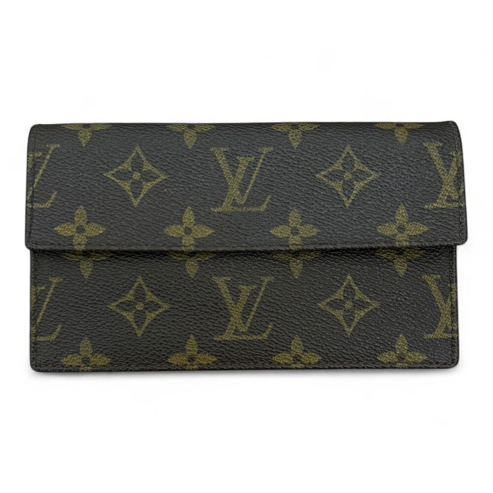 Louis Vuitton Monogram Bifold Wallet - Made in France - Vintage
